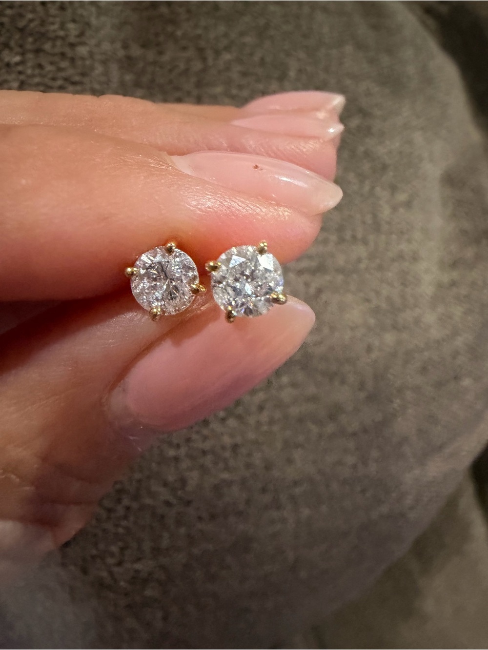 Certified 1.07 CTW Natural Diamond 14K Yellow Gold Solitaire Stud Earrings - Picture 8 of 10